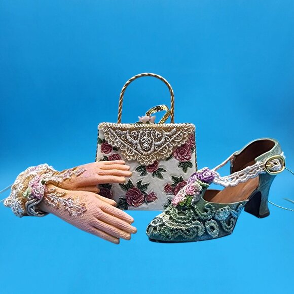 Victorian Style Lace Shoe Glove & Purse Ornament Set With Floral Accents & Rose - Picture 2 of 7